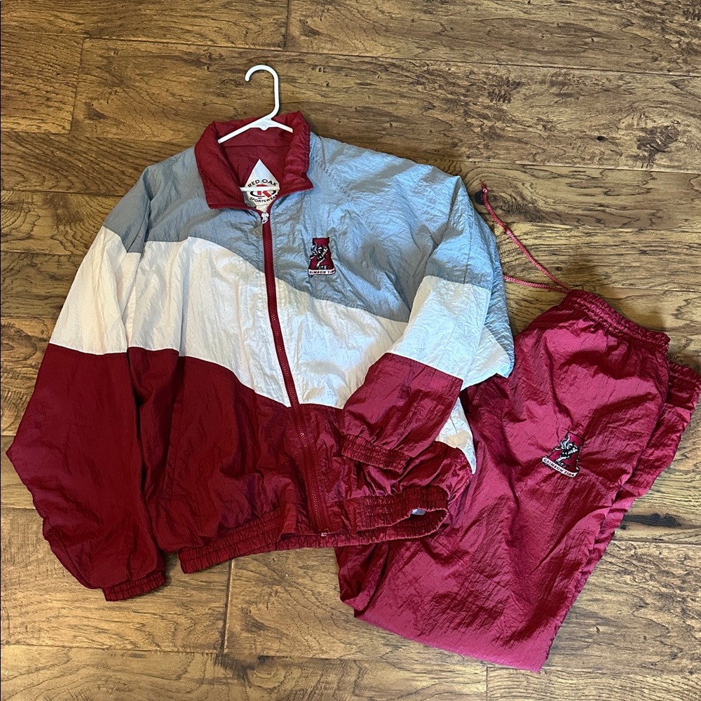 Vintage Alabama Crimson Tide Windbreaker set. Jacket and pants size large